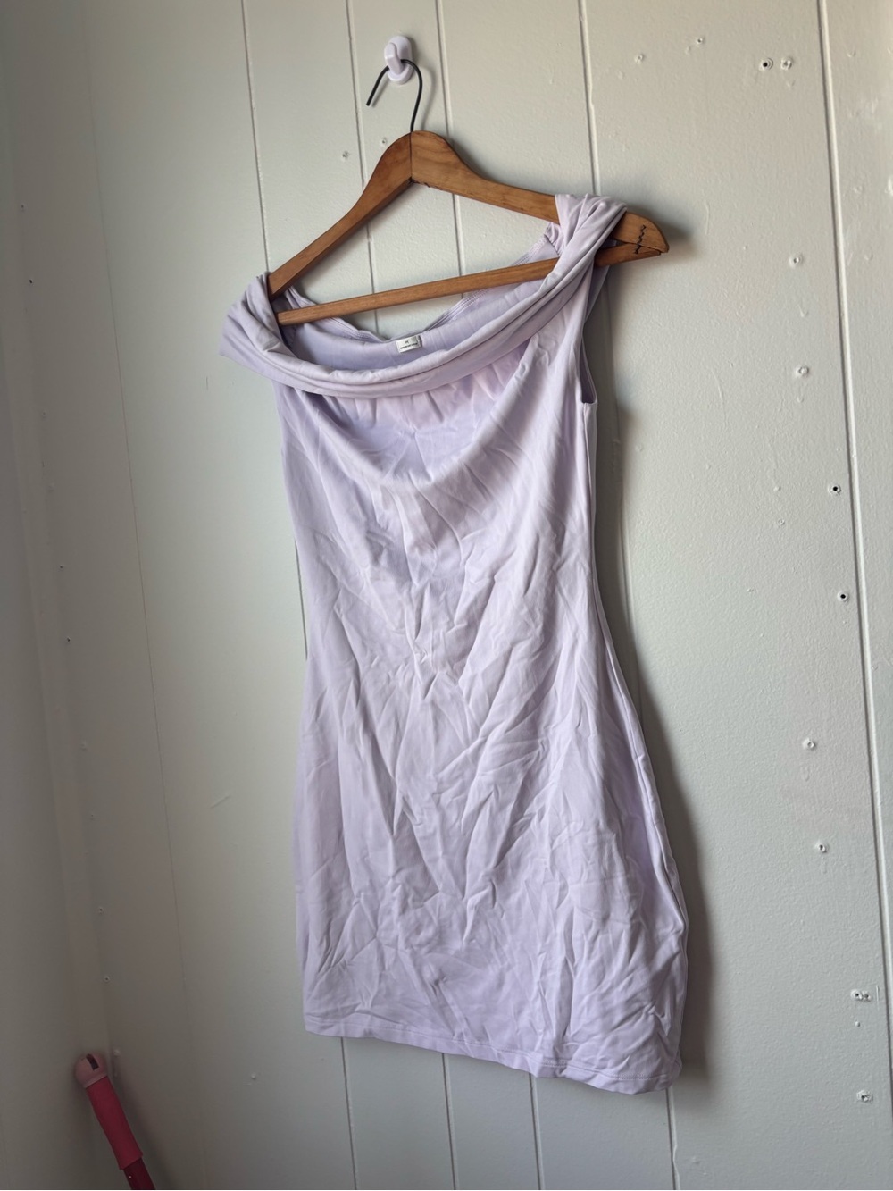 Aritzia contour fold-over off-the-shoulder neckline Medium